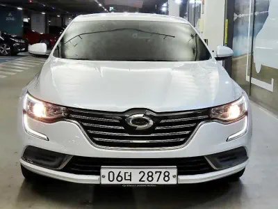 Renault SM6