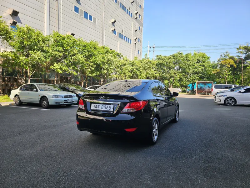 Hyundai Accent