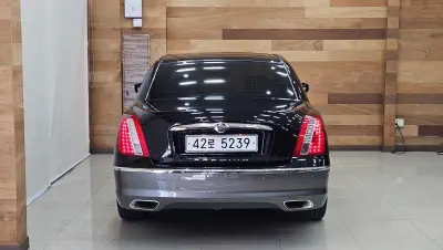 Kia OPIRUS