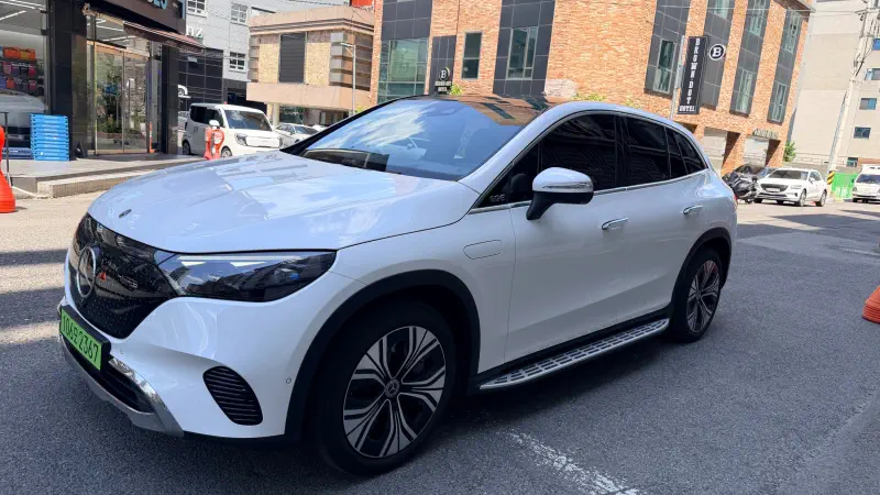 Mercedes-Benz EQE
