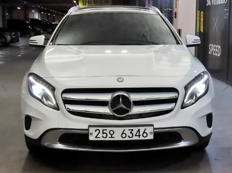 Mercedes-Benz GLA-Class