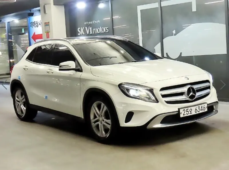 Mercedes-Benz GLA-Class