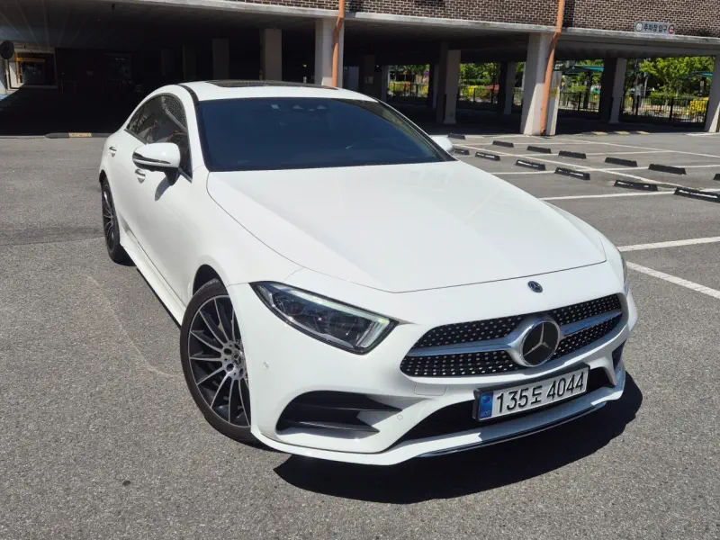 Mercedes-Benz CLS-Class