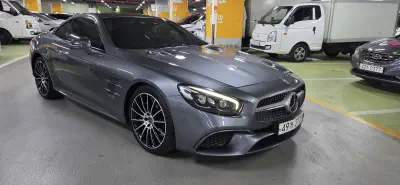 Mercedes-Benz SL-Class