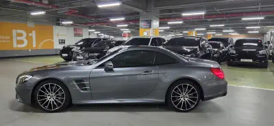 Mercedes-Benz SL-Class