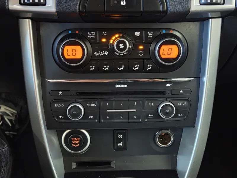 Renault QM5