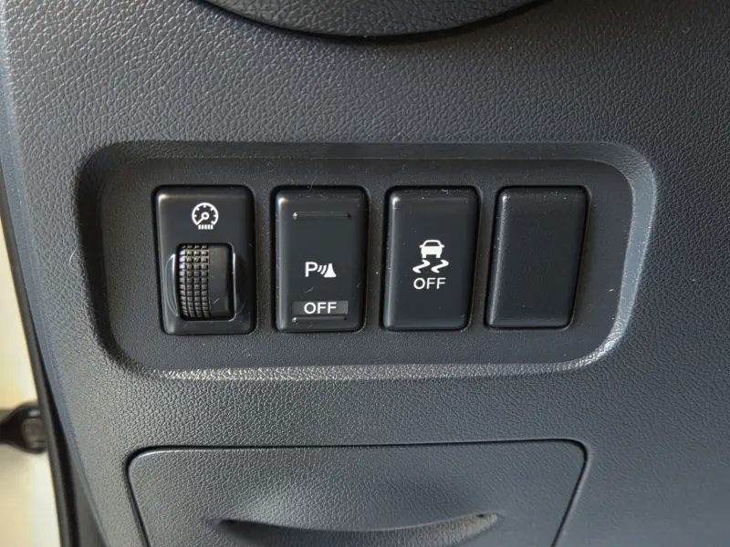 Renault QM5