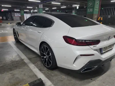 BMW 8-Series