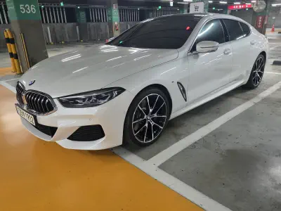 BMW 8-Series