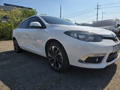 Renault SM3