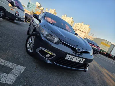 Renault SM3