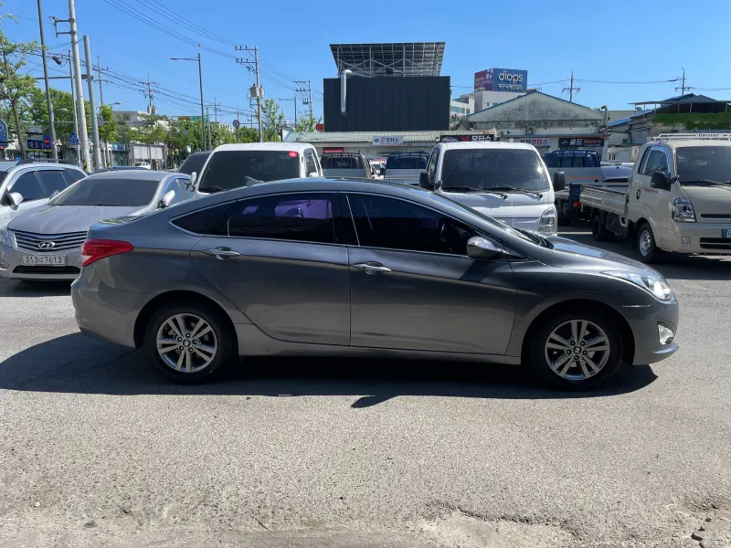 Hyundai I40