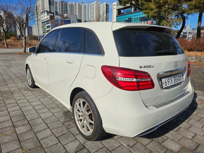 Mercedes-Benz B-Class