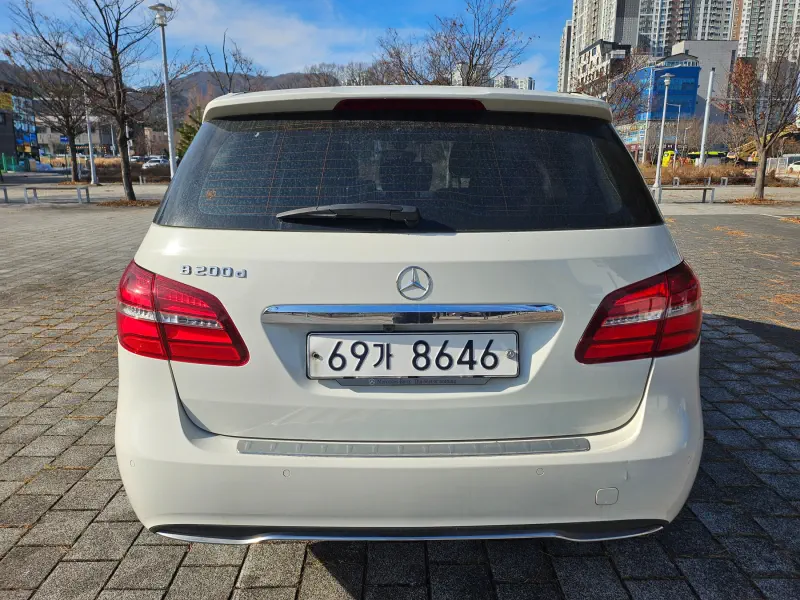 Mercedes-Benz B-Class
