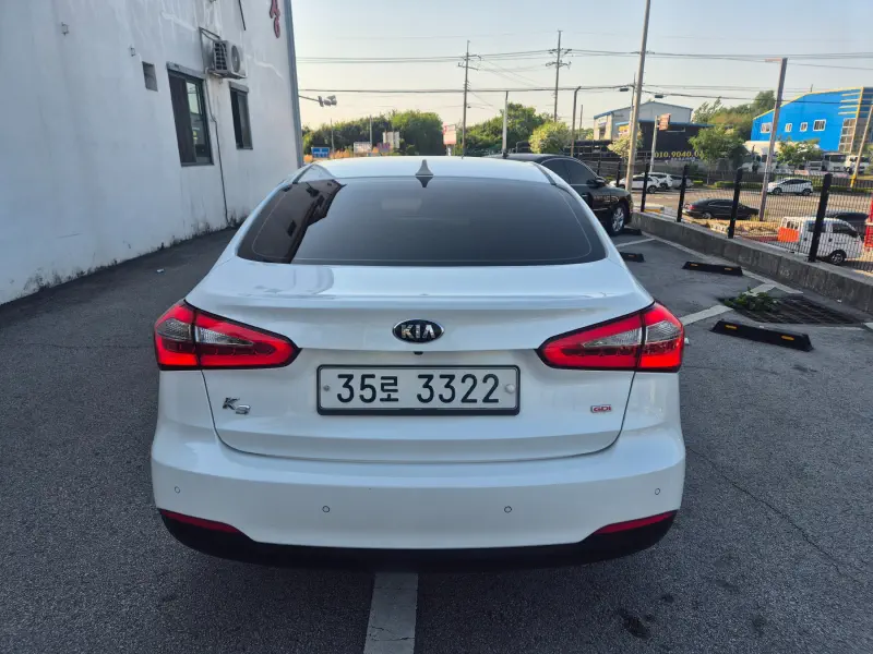 Kia K3