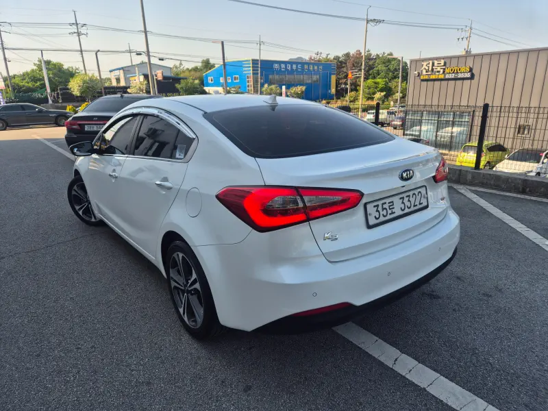 Kia K3