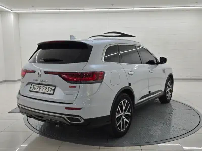 Renault QM6
