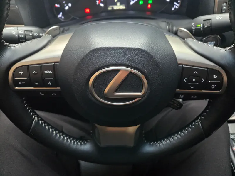 Lexus GS300
