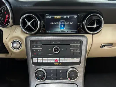 Mercedes-Benz SLC-Class