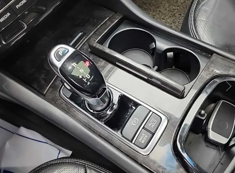 Kia K9