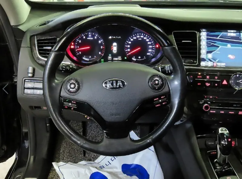 Kia K9