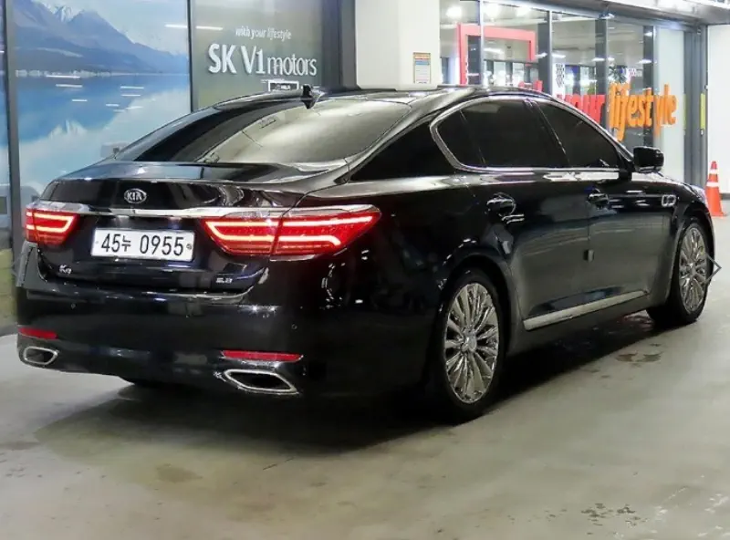 Kia K9