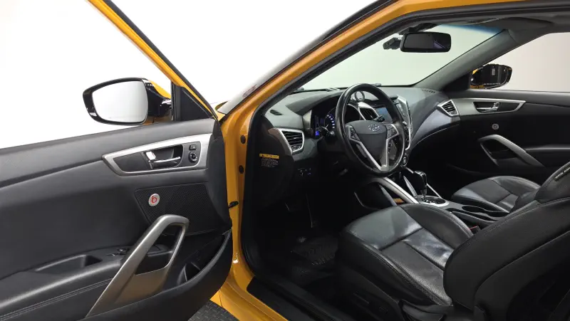 Hyundai Veloster