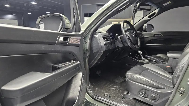 SsangYong Rexton Sports