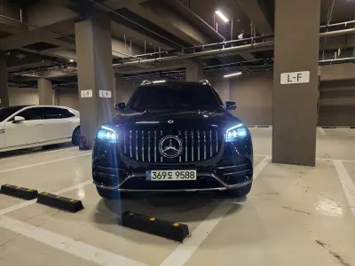 Mercedes-Benz GLS-Class