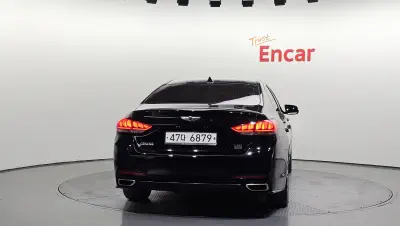 Hyundai Genesis
