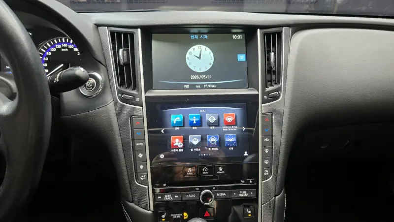 Infiniti Q50