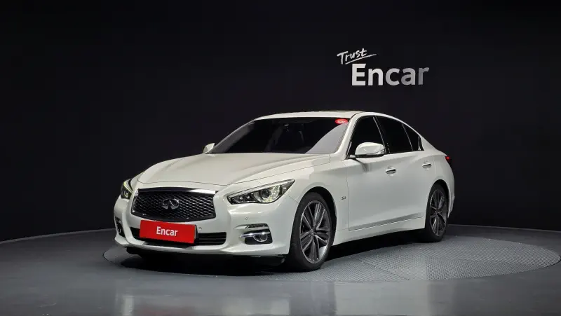 Infiniti Q50