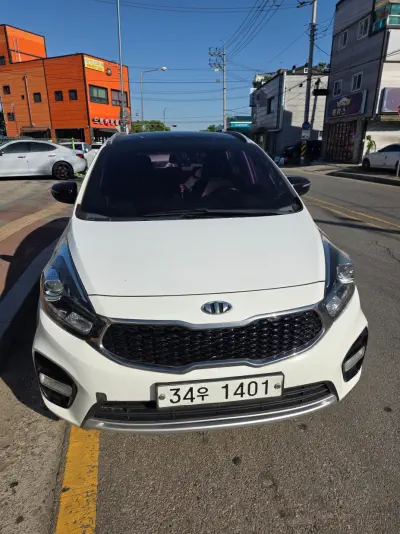 Kia Carens