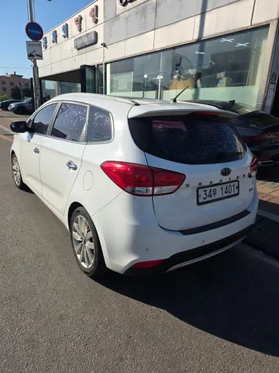 Kia Carens