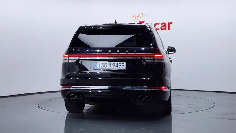 Lincoln Aviator