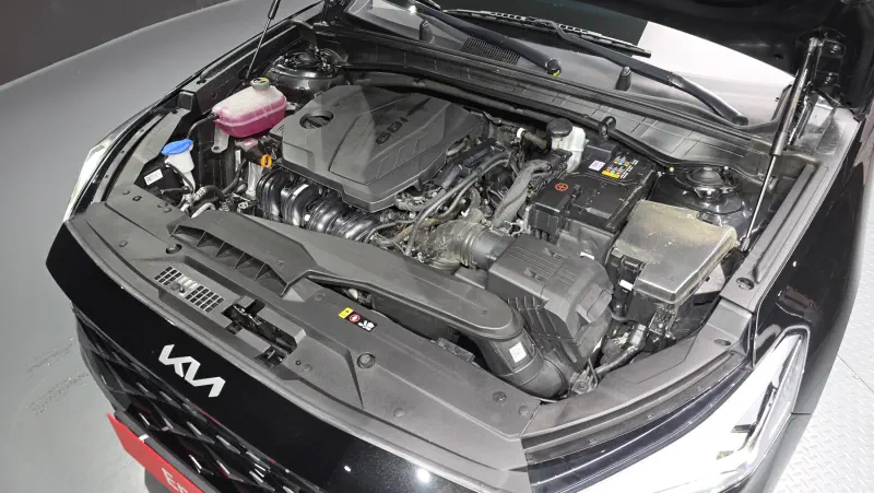 Kia K8