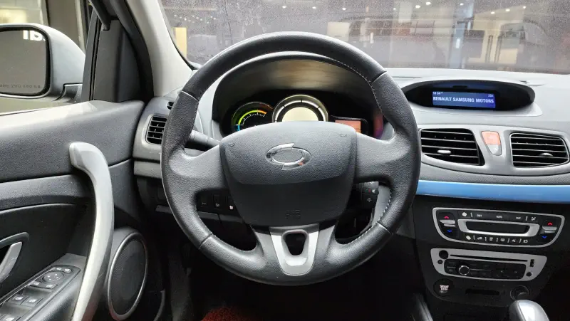 Renault Samsung SM3 Z.E.