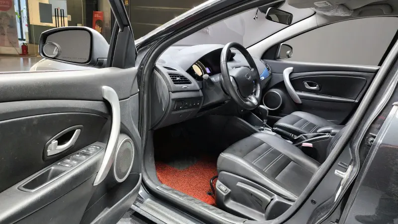 Renault Samsung SM3 Z.E.