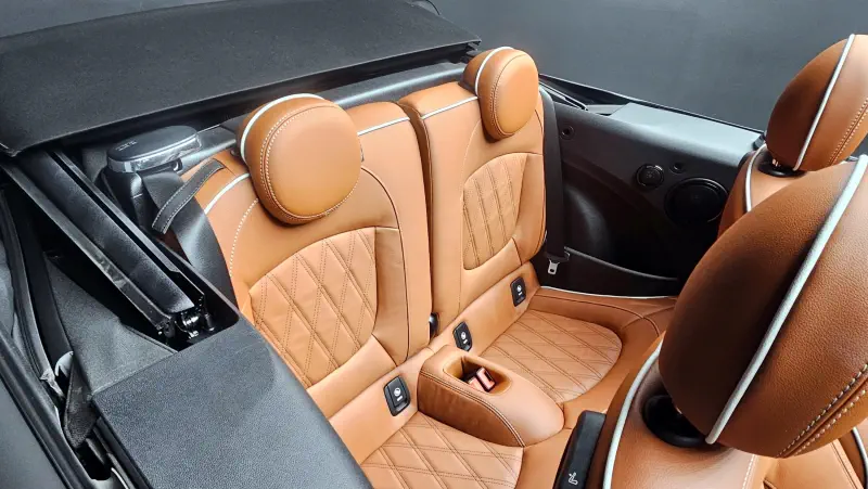 MINI Cabrio