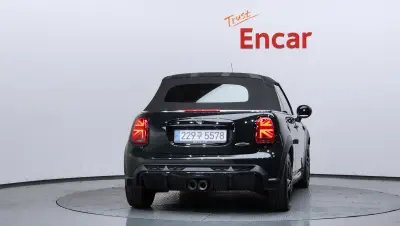 MINI Cooper Convertible