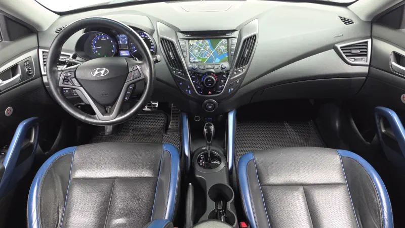 Hyundai Veloster