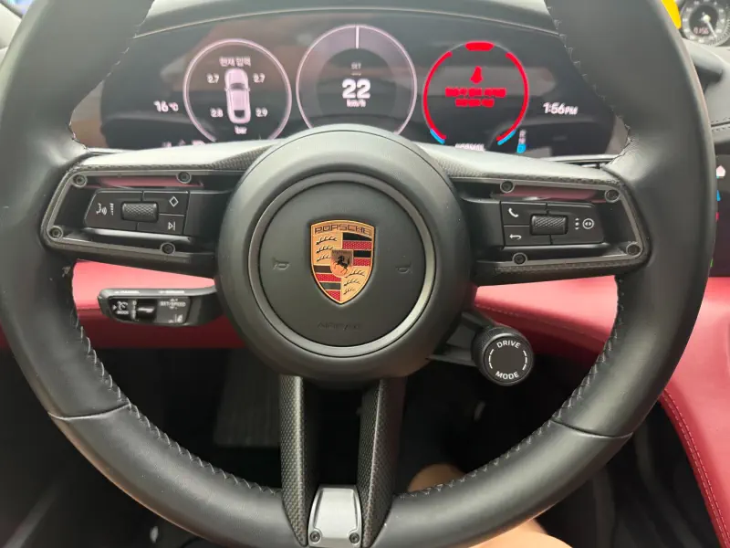 Porsche Taycan