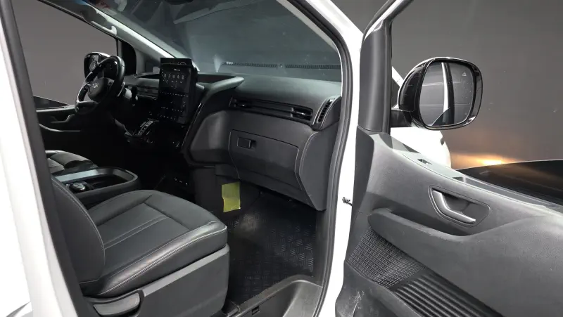 Hyundai ST1