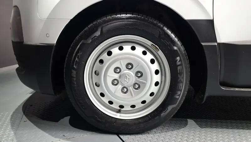 Hyundai ST1
