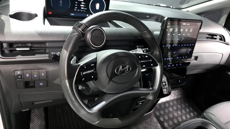 Hyundai ST1