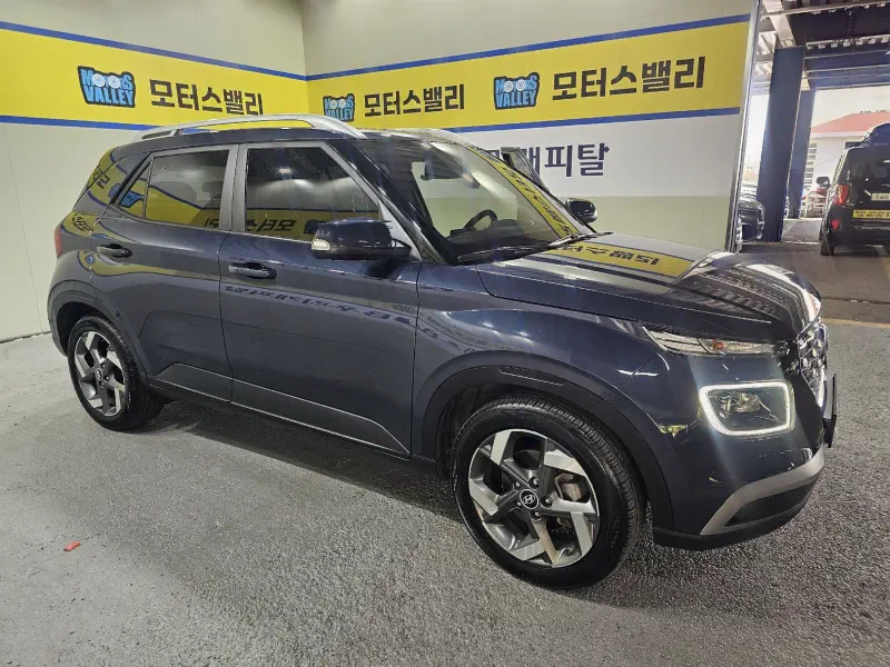 Hyundai Venue
