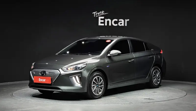 Hyundai Ioniq