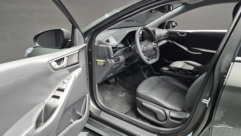 Hyundai Ioniq