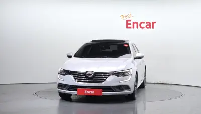 Renault SM6
