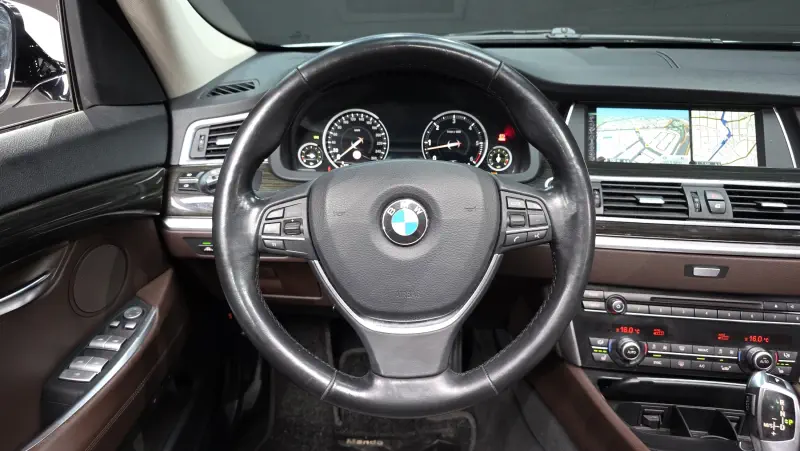 BMW 5-Series Gran Turismo